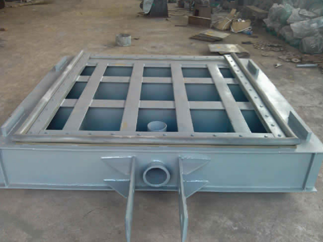 鑄鐵閘門(mén)防腐處理方法